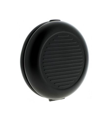 Le Monnayeur de pièces Ögon Noir est une solution unique et idéale pour garder facilement toutes vos pièces! Fabriqué en aluminium et très tendance, moderne, pratique et sûr. Le Monnayeur de pièces Ögon Noir convient pour 20 euros en espèces. Chaque compa